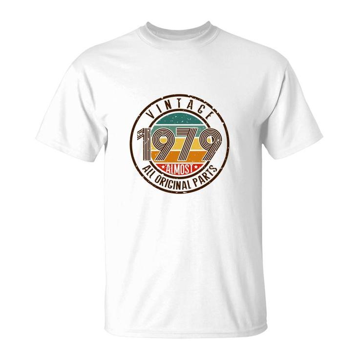 Vinatge 1979 43Th Birthday 1979 Retro Circle T-Shirt