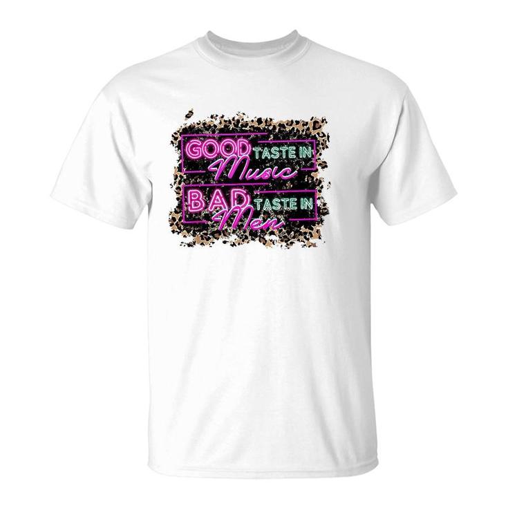 "Try That In A Small Town" T-Shirt – Distressed American Flag Graphic, Gildan Softstyle (Men's L)