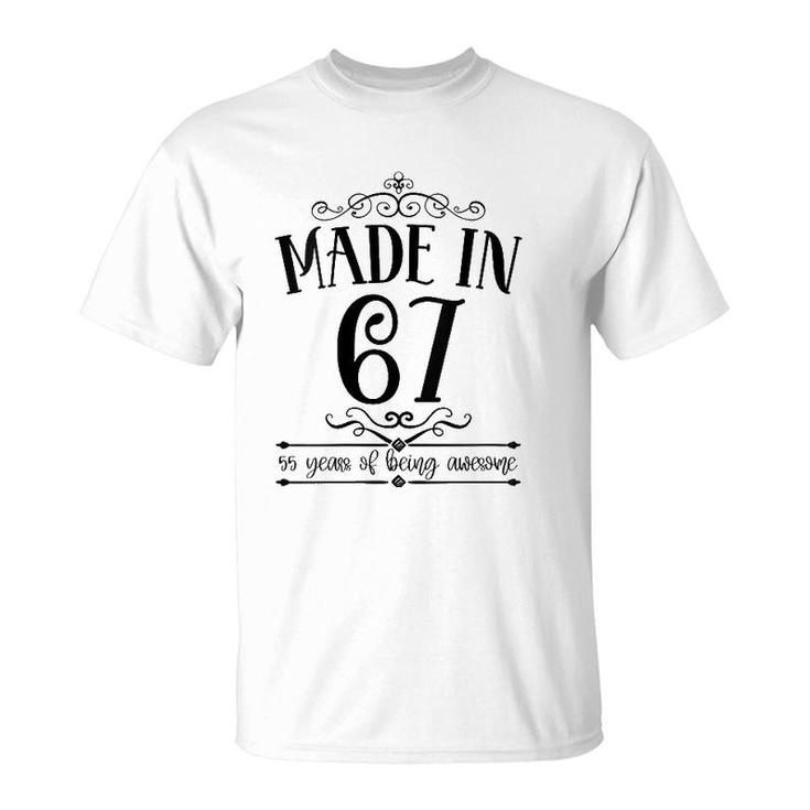 Womens Born In 1967 55 Years Old Made In 1967 55Th Birthday V-Neck T-Shirt