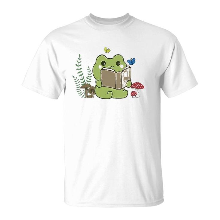 Womens Cute Frog Reading A Book On Mushroom Cottagecore Aesthetic V-Neck T-Shirt